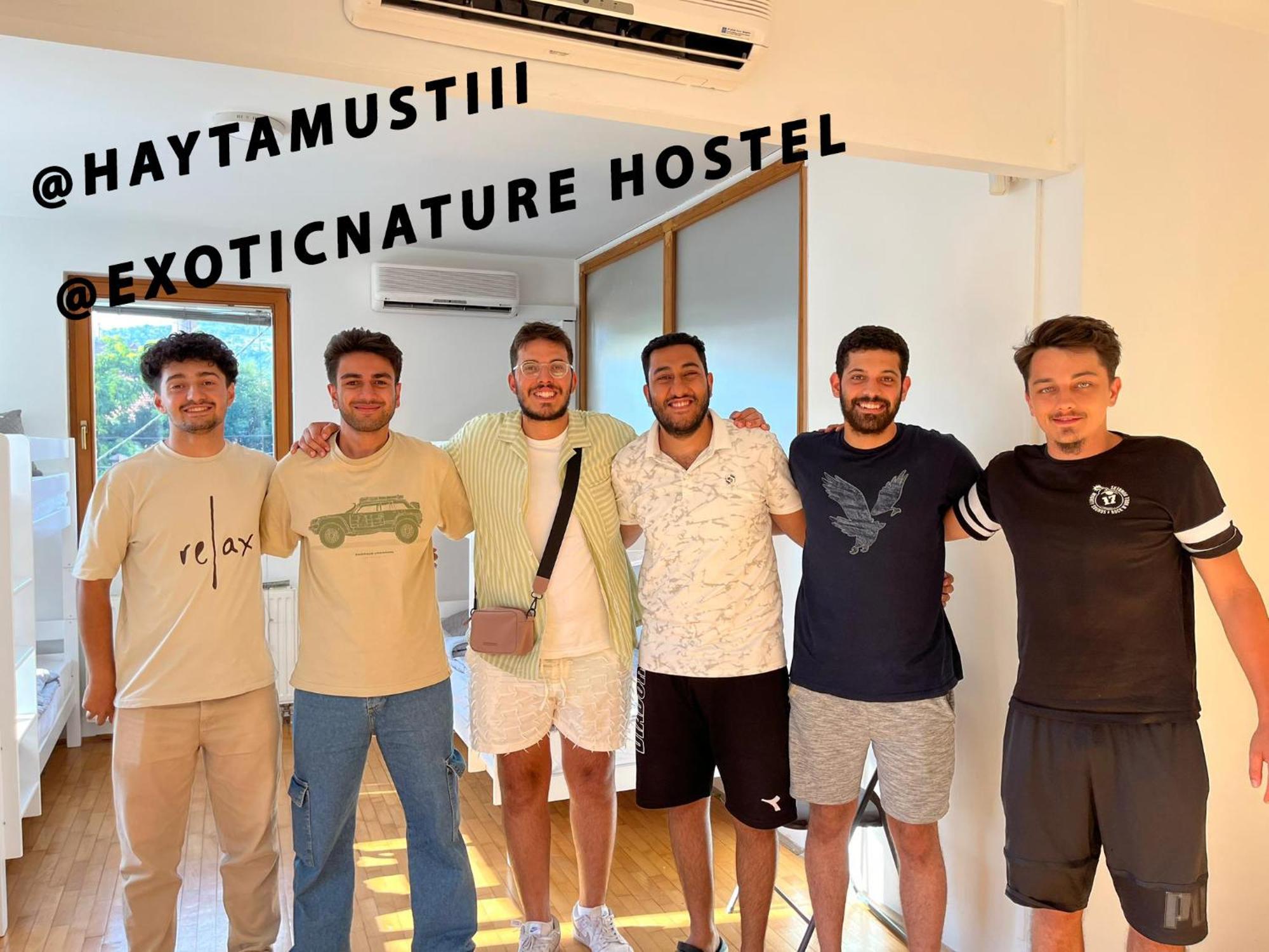 Exotic Nature Hostel Сараєво Екстер'єр фото